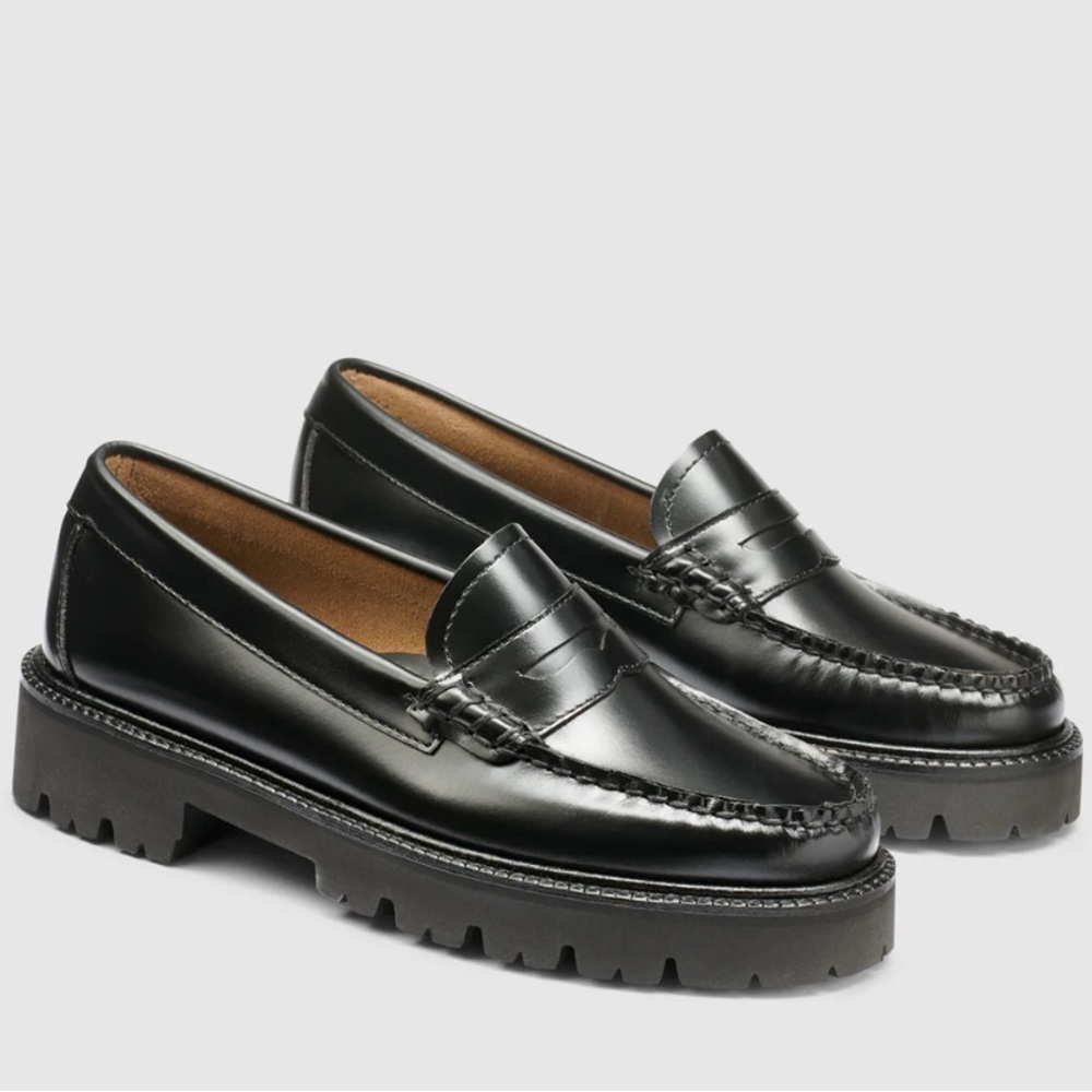 SOLD - Women’s G.H.Bass Whitney Super Lug Weejun Loafer